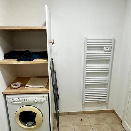Superbe Appartement Dans Un Mas Nîmes Dış mekan fotoğraf